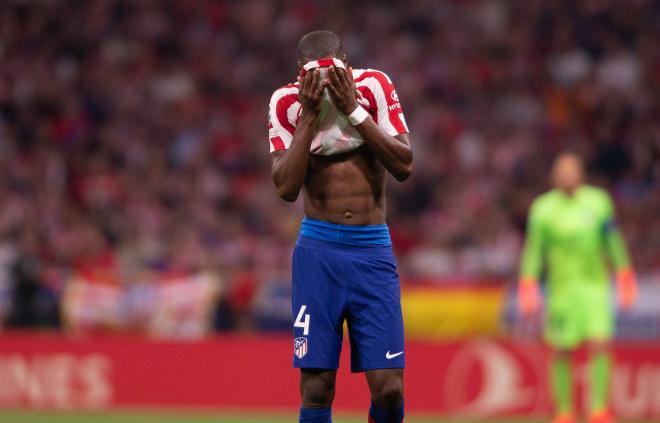 Simeone ha dejado claro a Geoffrey Kondogbia que no tiene sitio en el Atlético de Madrid (Foto: Cordon Press).