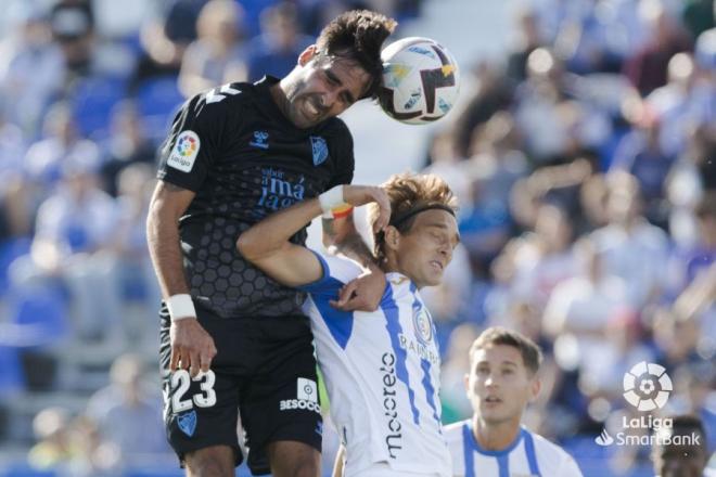 Escassi despeja un balón ante el Leganés en el último enfrentamiento ante el Málaga (Foto: LaLiga).