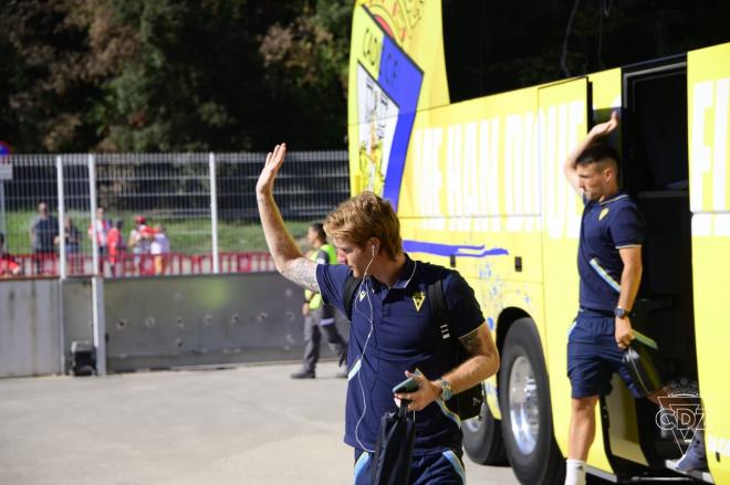 Álex Fernández, a su llegada a Montilivi (Foto: Cádiz CF).