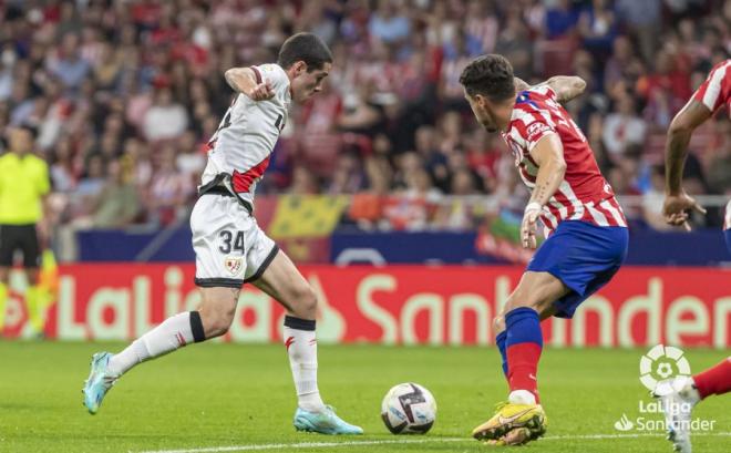 Sergio Camello se lució delante de Simeone en el Atlético de Madrid-Rayo Vallecano (Foto: LaLiga).