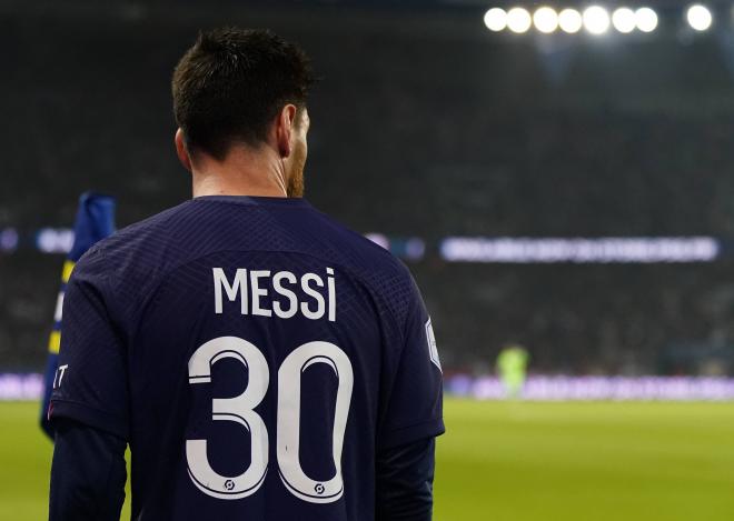 Messi en un partido con el PSG. (Foto: Cordon Press)