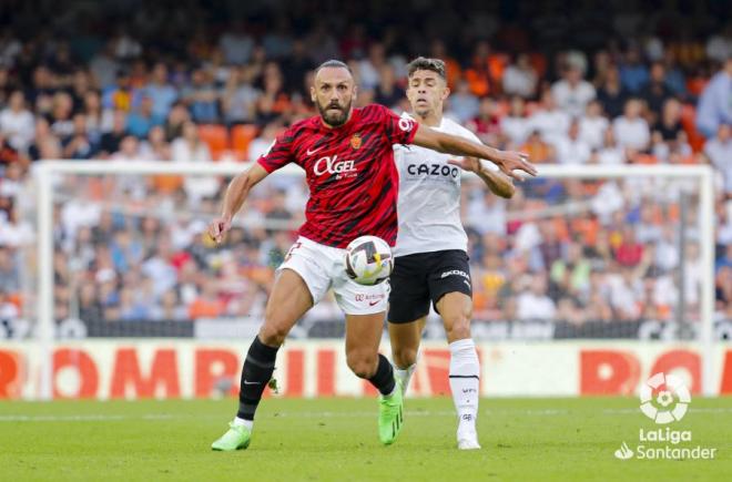 Paulista vive su temporada menos positiva en el Valencia (Foto: LaLiga).