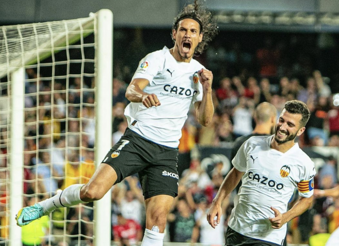 Cavani logra el 1-0 (Foto: Valencia CF)