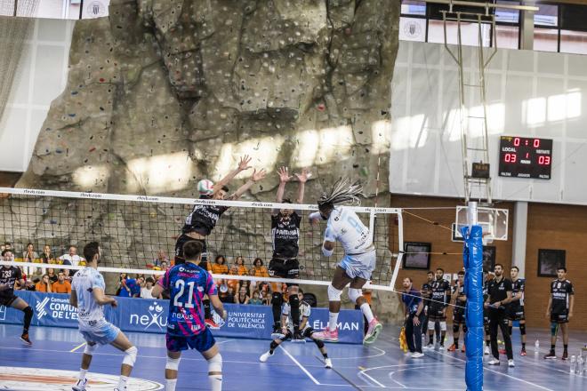 Conqueridor vuelve a casa y buscará seguir invicto en la Superliga ante Río Duero Voley Soria