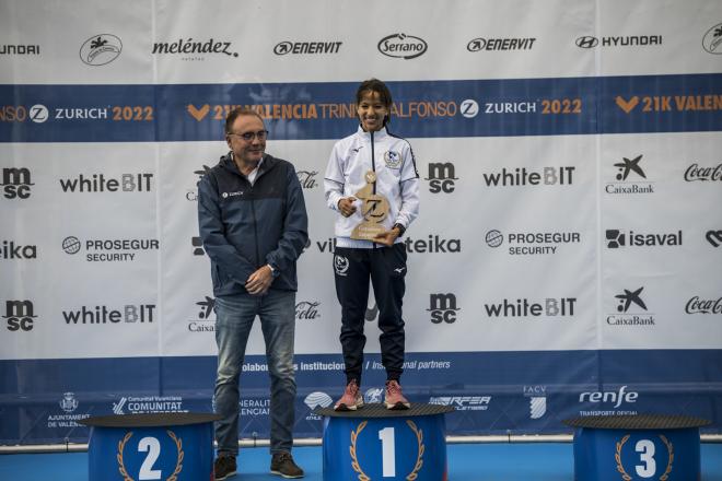 ‘Chiki’ Pérez y Ouhaddou primeros españoles en el Medio Maratón Valencia