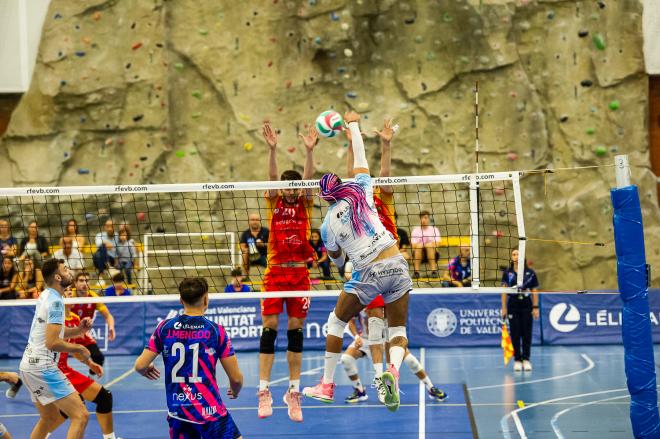 El Léleman Conqueridor Valencia ha caído derrotado por primera vez en la temporada