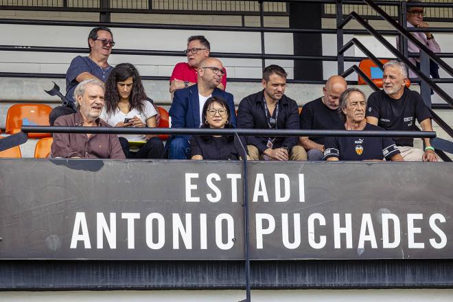 Layhoon presencia el empate del VCF Femenino ante Levante Las Planas, el equipo revelación