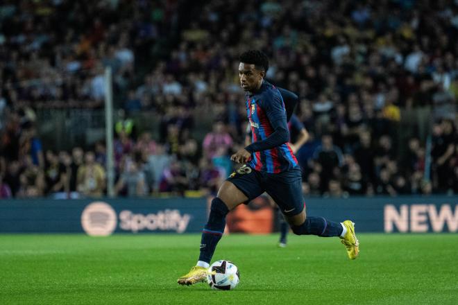 Alejandro Balde, en el Barcelona-Athletic (Foto: Cordon Press).