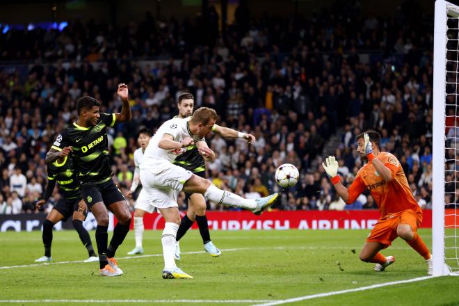 Gol de Harry Kane en el partido de Champions Tottenham-Sporting (Foto: Cordon Press).