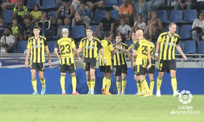 Celebración del segundo gol de Valentín Vada durante el Tenerife-Real Zaragoza (Foto: LaLiga).