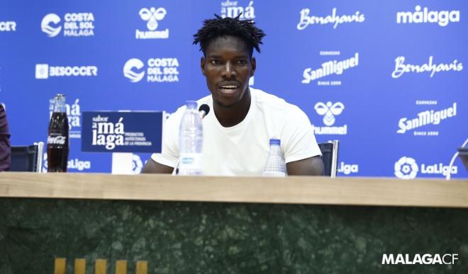 Lumor, en su presentación con el Málaga (Foto: MCF).