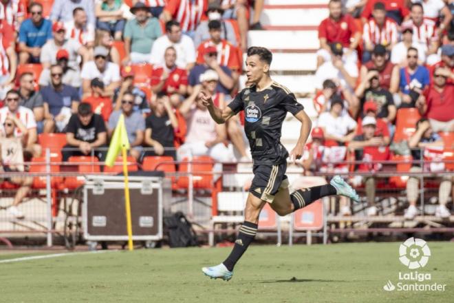 Veiga celebra su gol ante el Almería. (Foto: LaLiga)