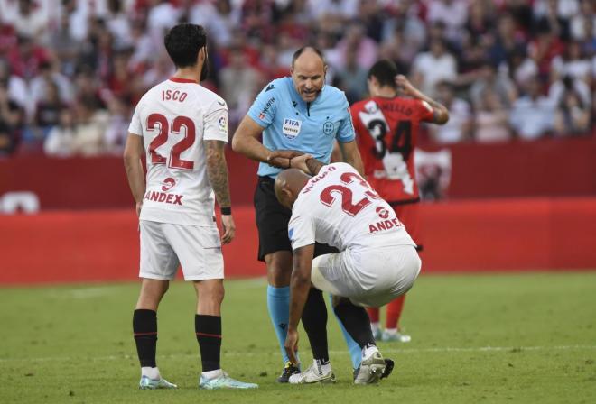 Isco, Marcao y Mateu, ante el Rayo (Foto: Kiko Hurtado).