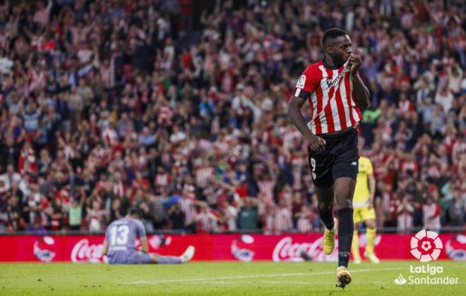 Celebración del gol de Iñaki Williams ante el Villarreal en San Mamés (Foto: LaLiga).