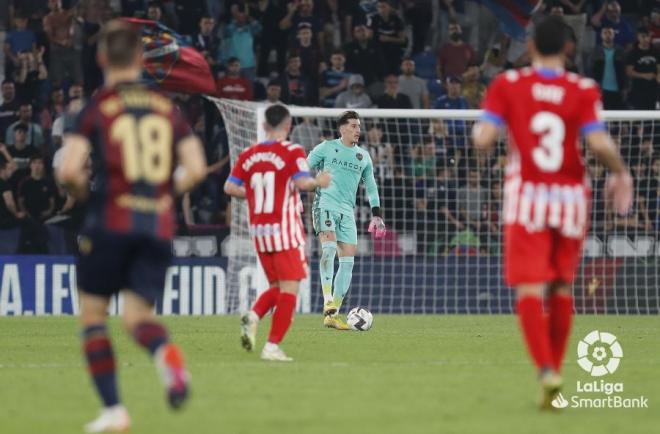 Campuzano, en el Levante-Sporting (Foto: LaLiga).