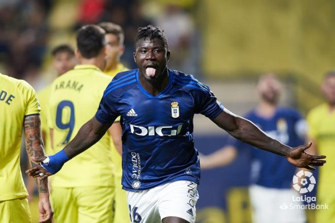 Obeng, durante un partido con el Oviedo (Foto: LaLiga).