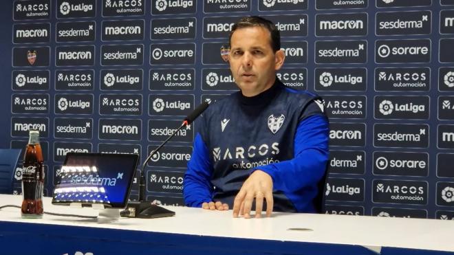 os nombres propios que baraja calleja para el granada-levante
