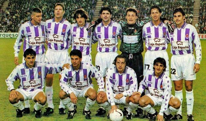 El Real Valladolid, antes de clasificarse para la Copa de la UEFA (Foto: losotros18).