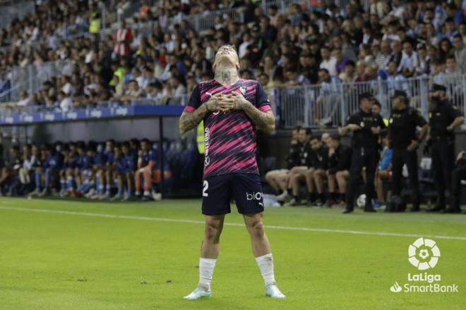 Cristo González celebra su gol en el Málaga-Sporting (Foto: LaLiga).