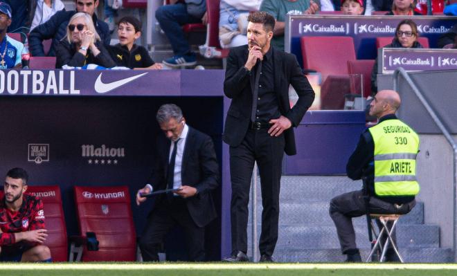 Diego Pablo Simeone, en el Atlético de Madrid-Espanyol (Foto: Cordon Press).