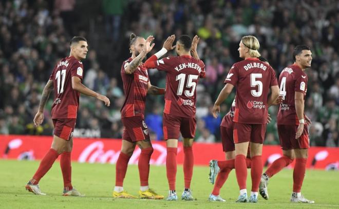 Celebración del gol de Gudelj (Foto: Kiko Hurtado).