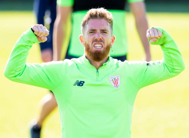 Iker Muniain, pletórico durante un entrenamiento con el Athletic en Lezama (Foto: Athletic Club).