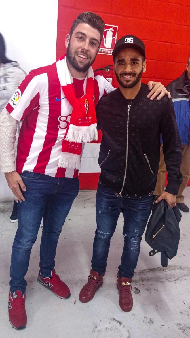 Eric Menéndez en El Molinón.