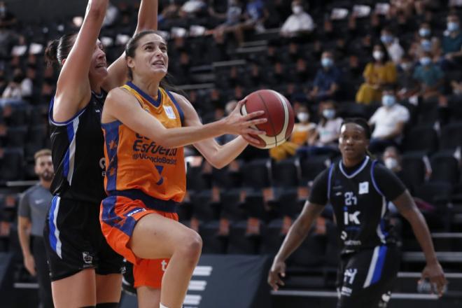 Valencia Basket quiere hacerse fuerte en casa ante IDK Euskotren