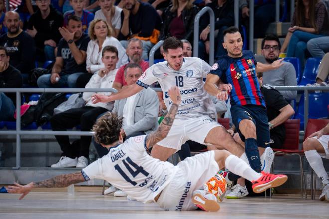 Un lance del Barça-UMA Antequera.