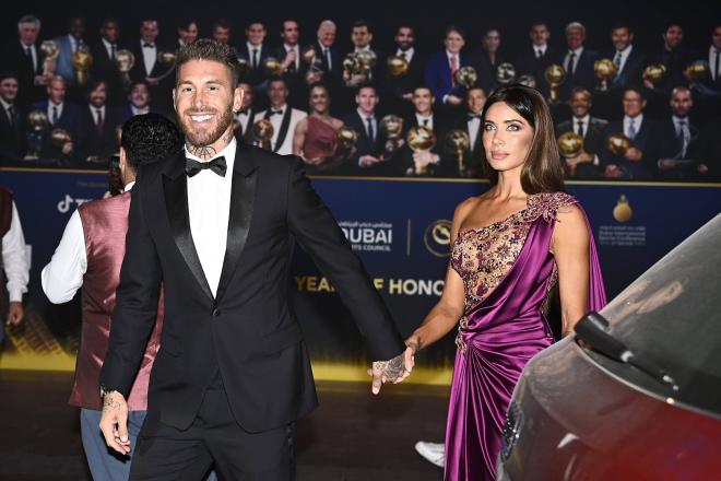 Sergio Ramos junto a Pilar Rubio en la gala de los Globe Soccer 2022 en Dubai. (Foto: Cordon Press)