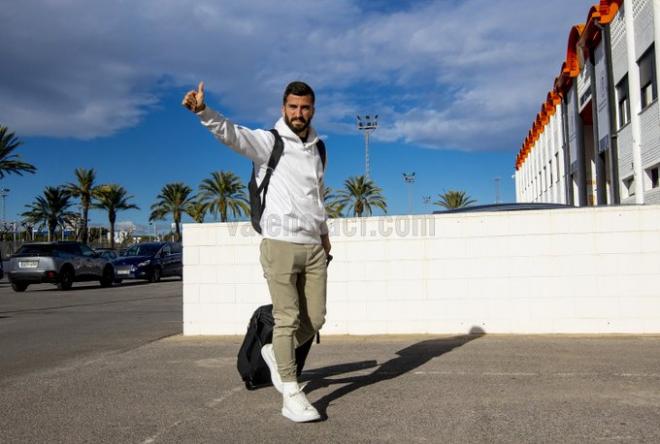 José Gayà, en su llegada a València (Foto: Valencia CF).
