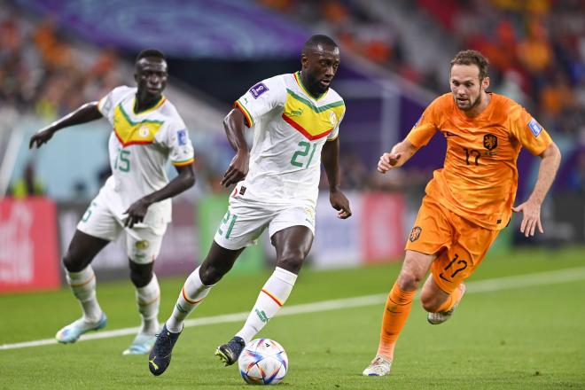 Sabaly, con la selección de Senegal (Foto: Cordonpress)