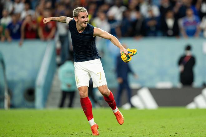 Antoine Griezmann celebra la victoria de Francia ante Australia (Foto: Cordon Press).