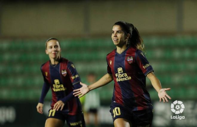 El Levante UD Femenino arrasa al Betis en la Ciudad Deportiva Luis del Sol