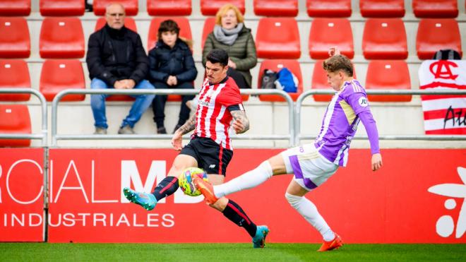 Capa en el amistoso entre Athletic y Valladolid en Anduva (Foto: Athletic Club).