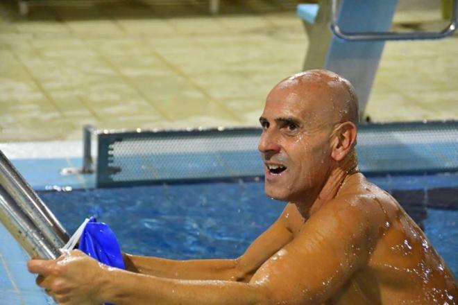 Víctor Moreno logra el récord de España máster de los 1.500 libres