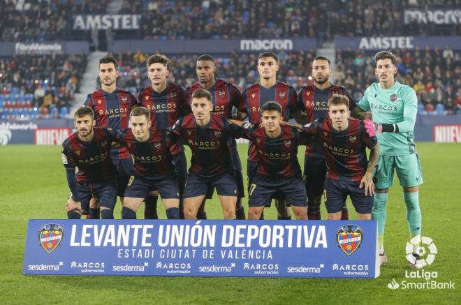 Once de Javi Calleja en el Levante-Ponferradina (Foto: LaLiga).