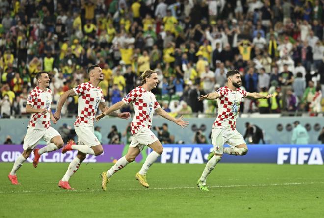 Los jugadores de Croacia celebran el pase a semifinales (Foto: Cordon Press).