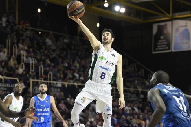 Brizuela entra a canasta en el Fuenlabrada-Unicaja (Foto: EFE).