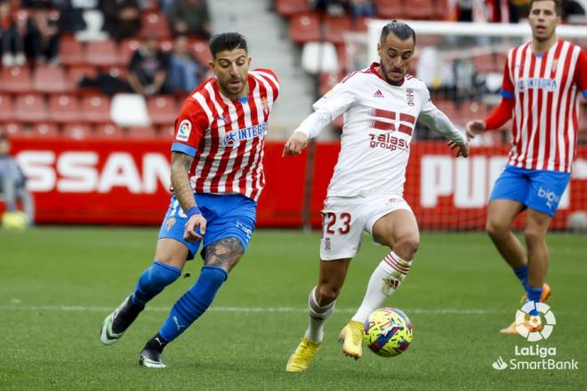 Gio Zarfino, en el Sporting-Cartagena (foto: LaLiga).