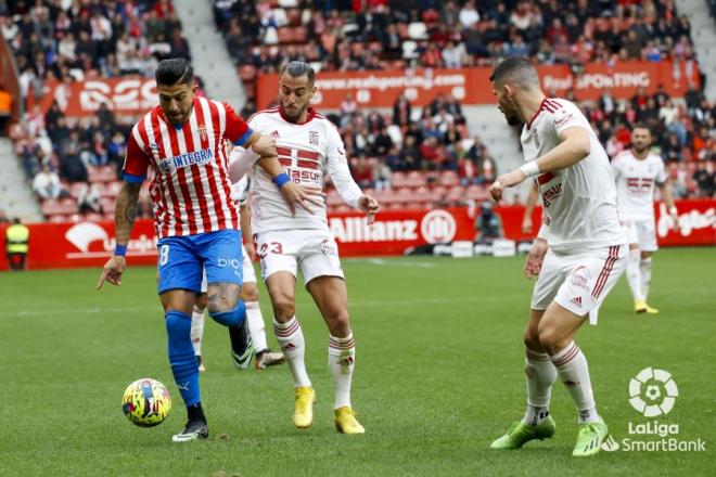 Gio Zarfino, en el Sporting-Cartagena (foto: LaLiga).