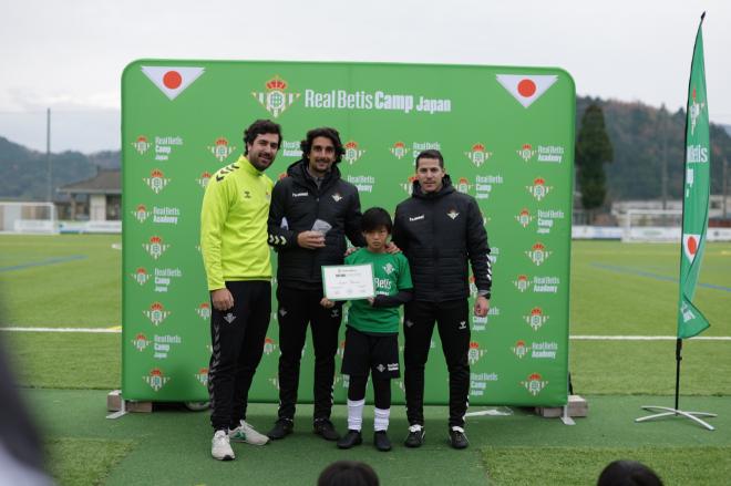 La Real Betis Academy en Japón.