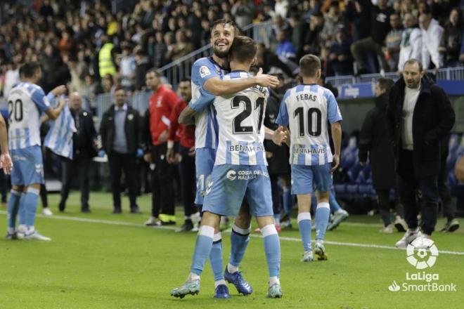 Genaro y Villalba celebran el gol al Alavés (Foto: LaLiga).