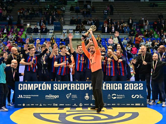 El Barça, campeón de la Supercopa Ibérica (Foto: RFEBM/J. L. Recio).