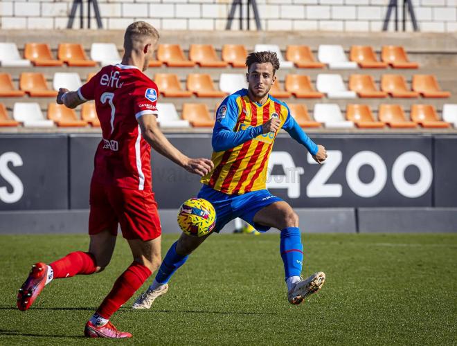 Nico González, en el Valencia CF - AZ Alkmaar (Foto: VCF).