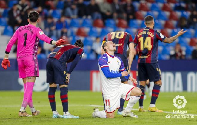 Rahmani se lamenta tras una ocasión fallada con el Eibar (Foto: LaLiga).