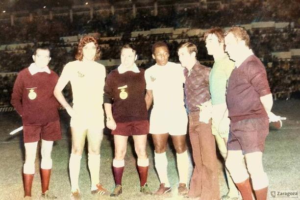 Pelé junto a Perico Fernández (Foto: Archivo de Zaragoza).