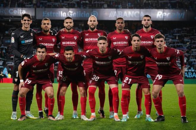 El equipo de Jorge Sampaoli ante el Celta (Foto: SFC).