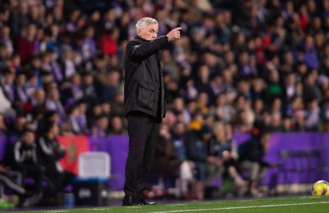 Carlo Ancelotti, durante el Valladolid-Real Madrid (Foto: Cordon Press).