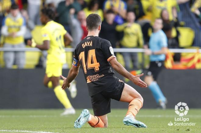 Gayà ante el Villarreal. (Foto: LaLiga)